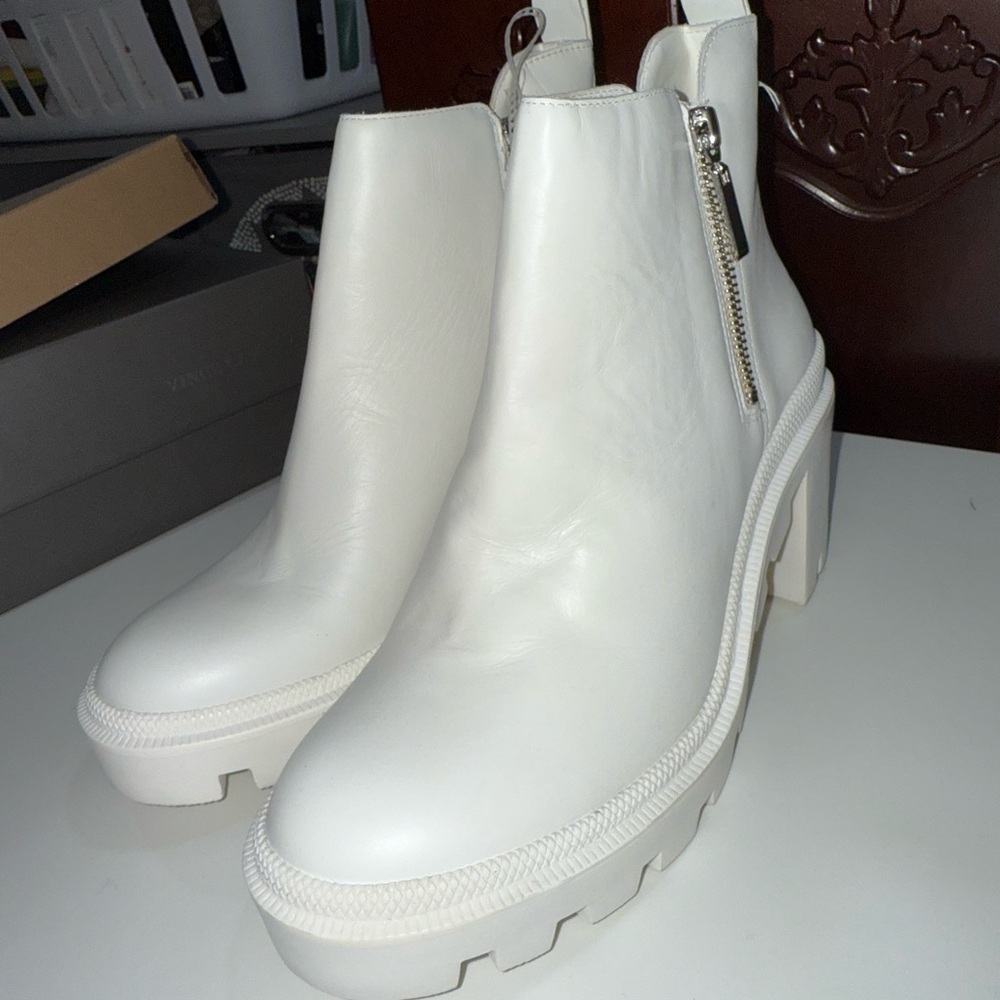 Gianni Bini White Ankle Booties with Platform Sole